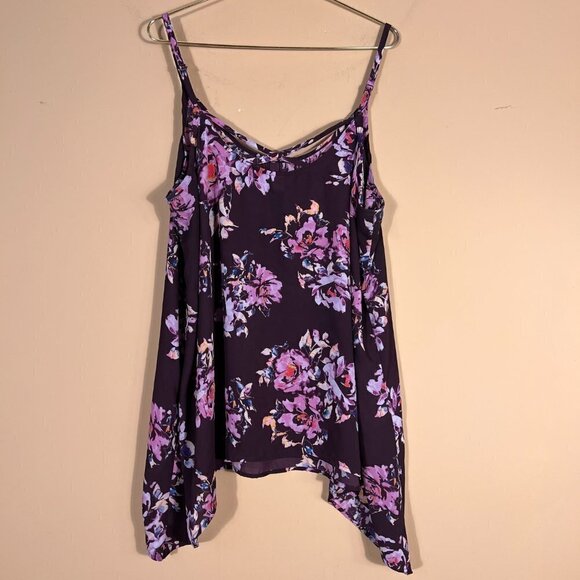 TORRID Plus Strappy Swing Tank Sharkbite Floral Cami - Picture 5 of 8